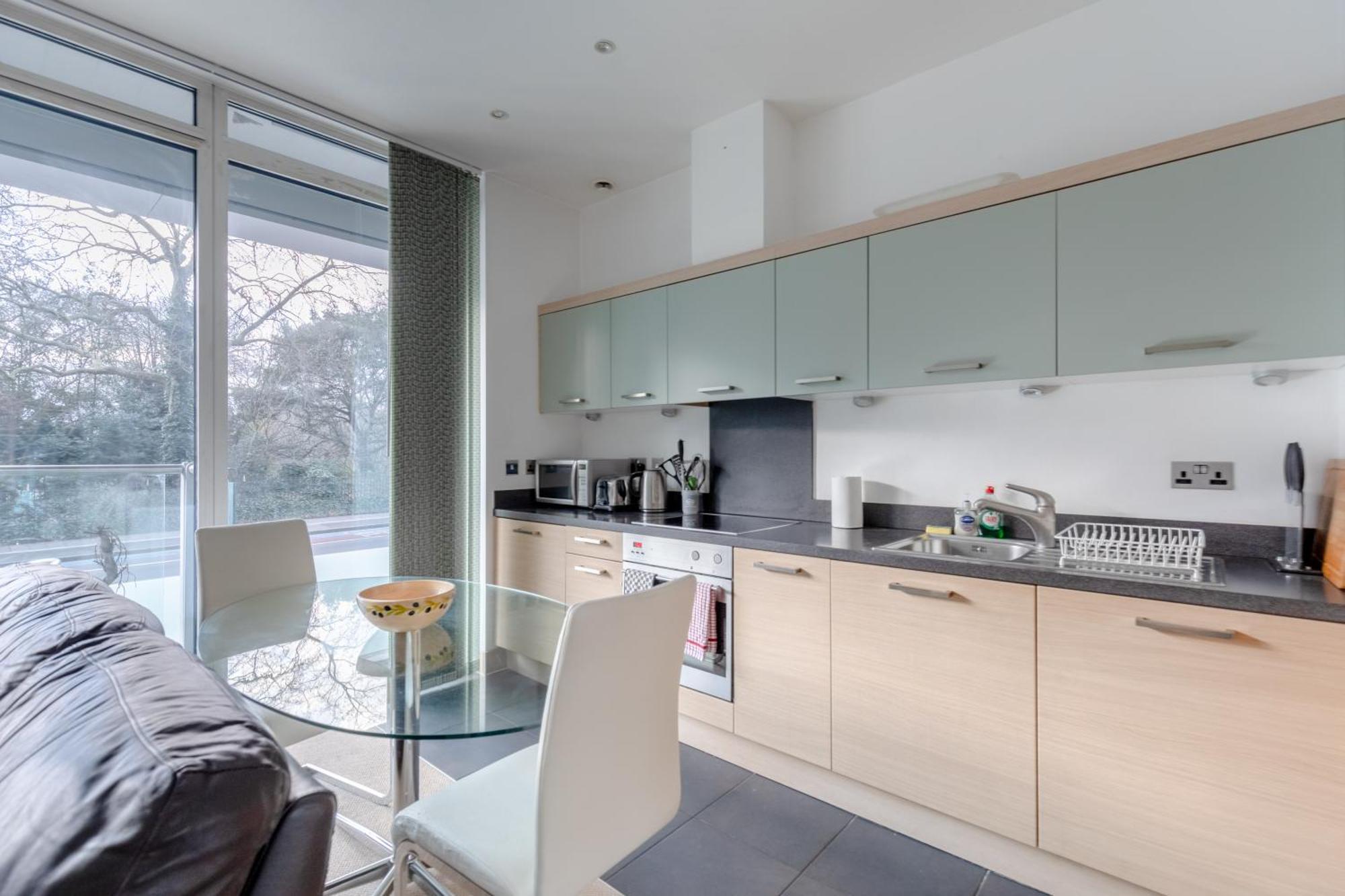 Appartamento Minimal With Views Over Battersea Park